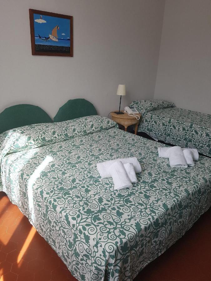 Lungomare Hotel 3*